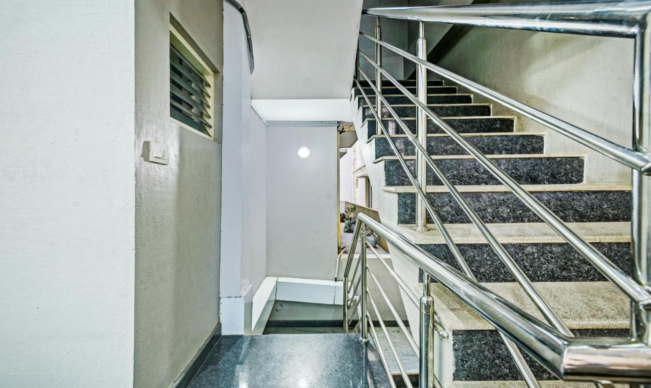 Hotel Treebo Trend Karan Residency Mysore Exterior foto