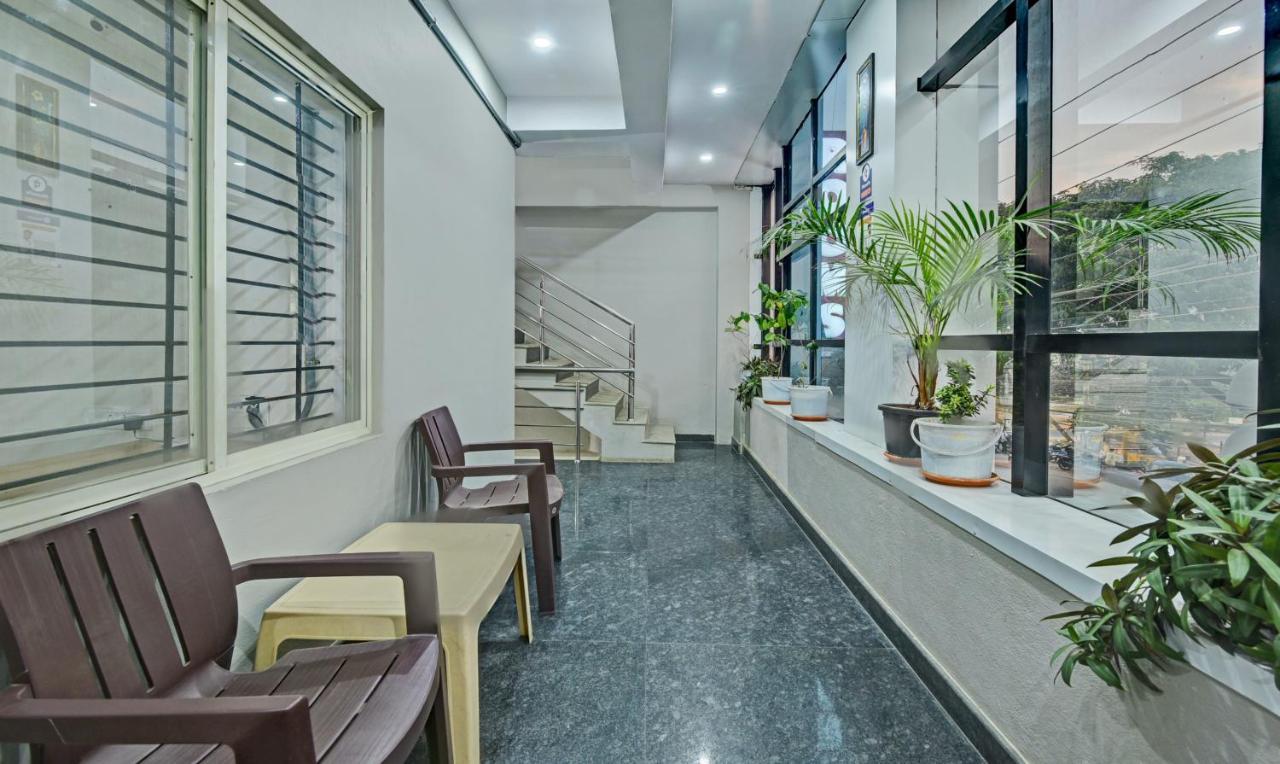 Hotel Treebo Trend Karan Residency Mysore Exterior foto
