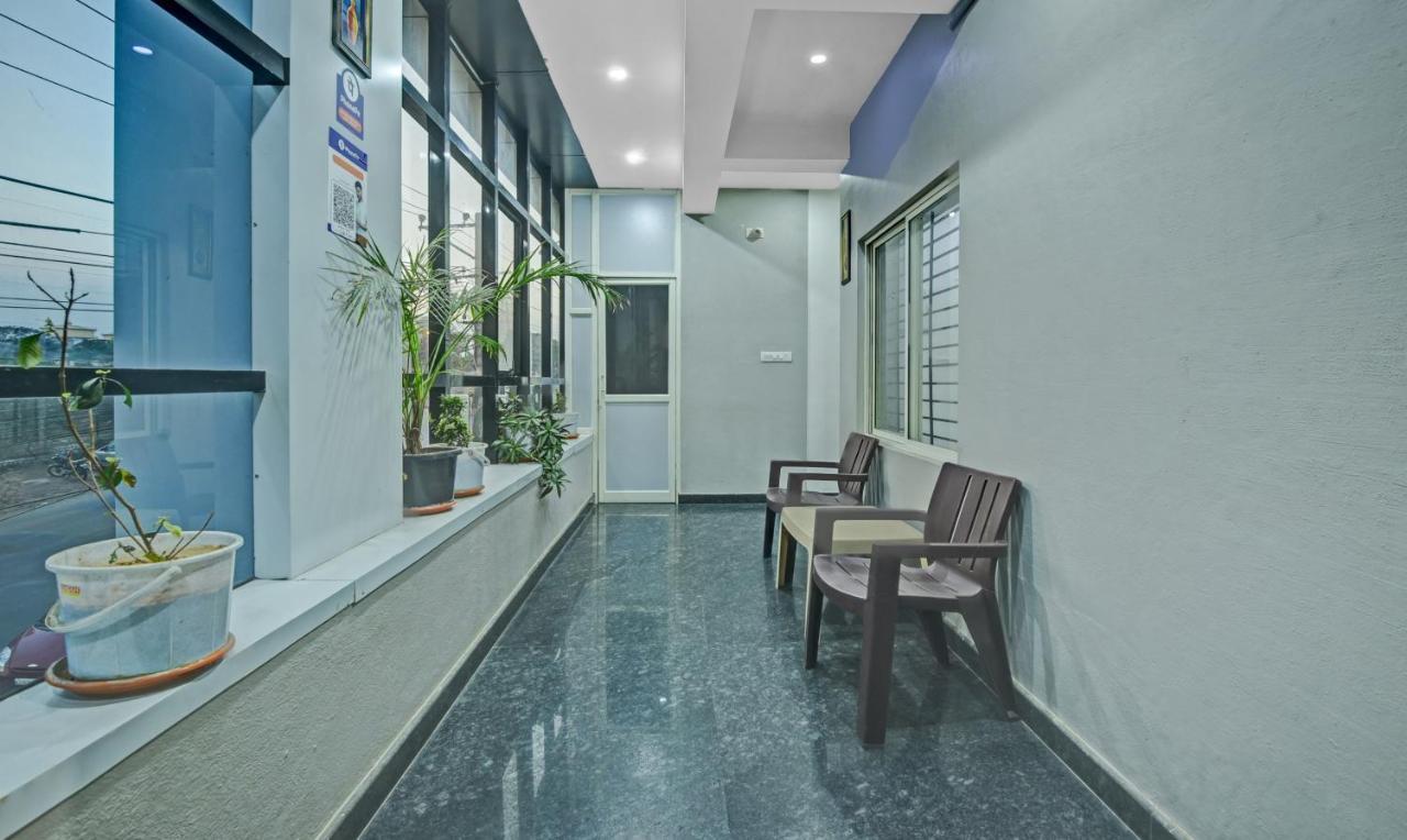 Hotel Treebo Trend Karan Residency Mysore Exterior foto